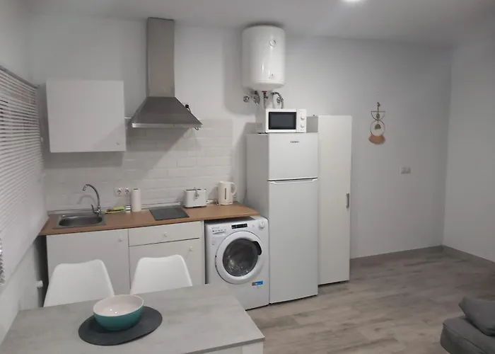 Fantastic & Functional Apartment In Malaga II